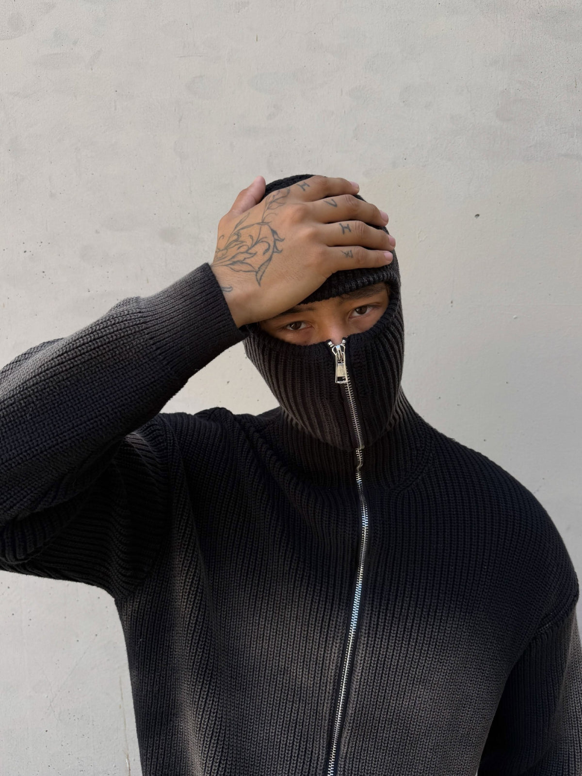 VOID ZIP Balaclava Knit Zip-Up