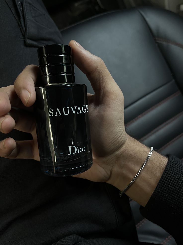 Dior Sauvage Eau De Parfum