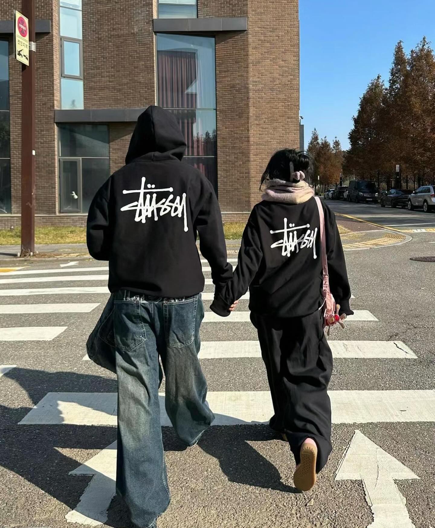 Stüssy 'Basic Logo' Heavyweight Hoodie