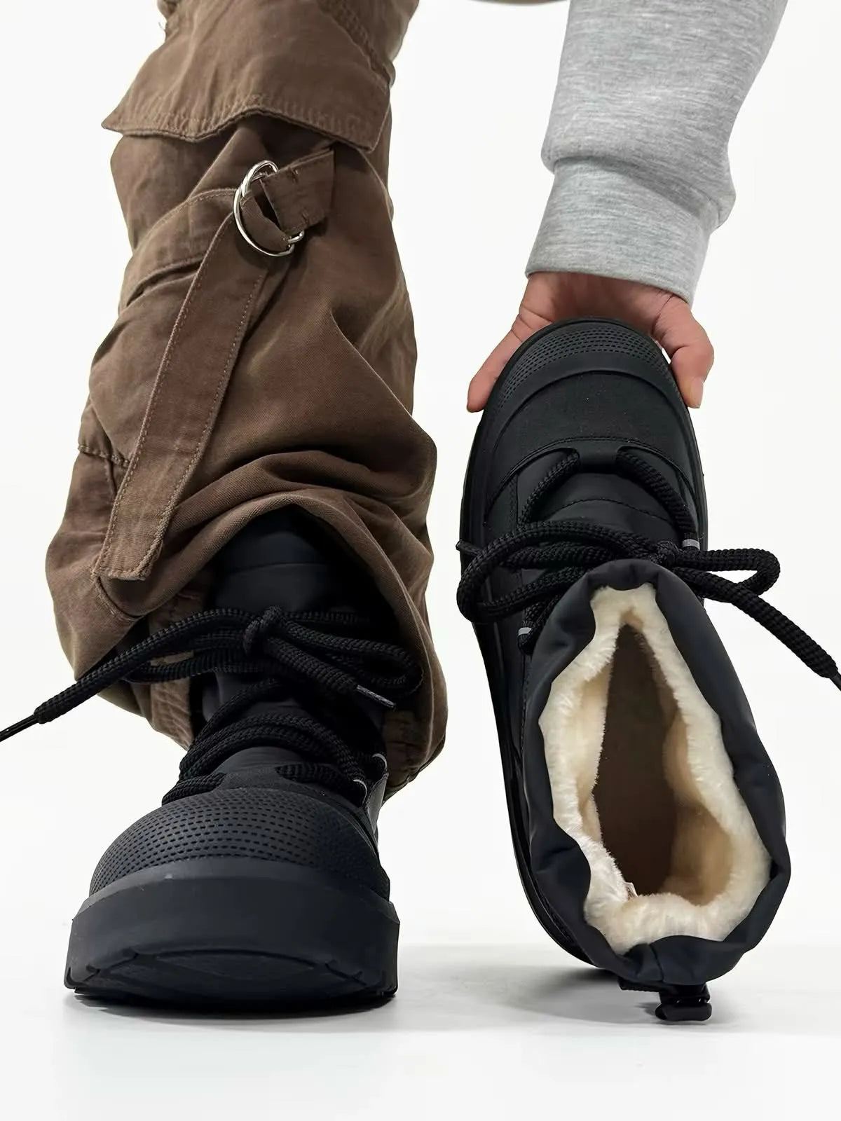 FROST BOOTS Platform Snow Boots