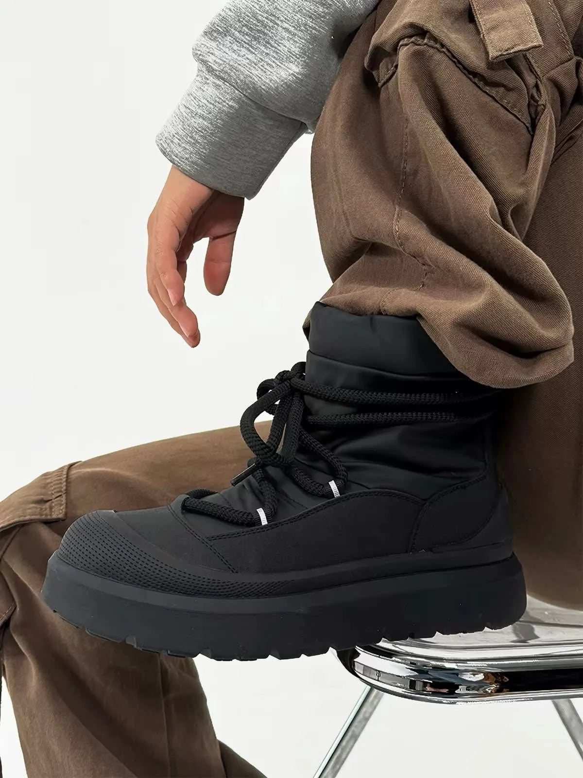 FROST BOOTS Platform Snow Boots