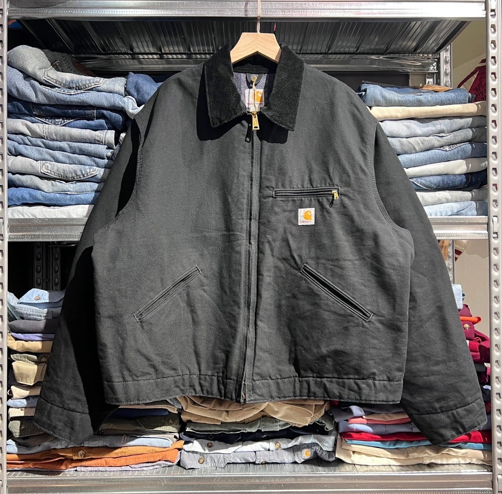 CARHARTT DUO: Detroit Jacket & Double Knee Jeans Bundle
